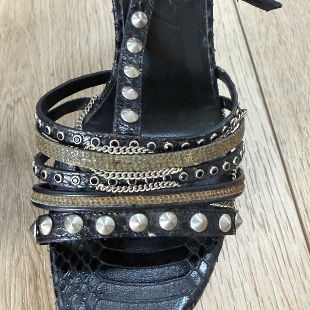 Saint Laurent Vintage heels - Picture 2 of 6